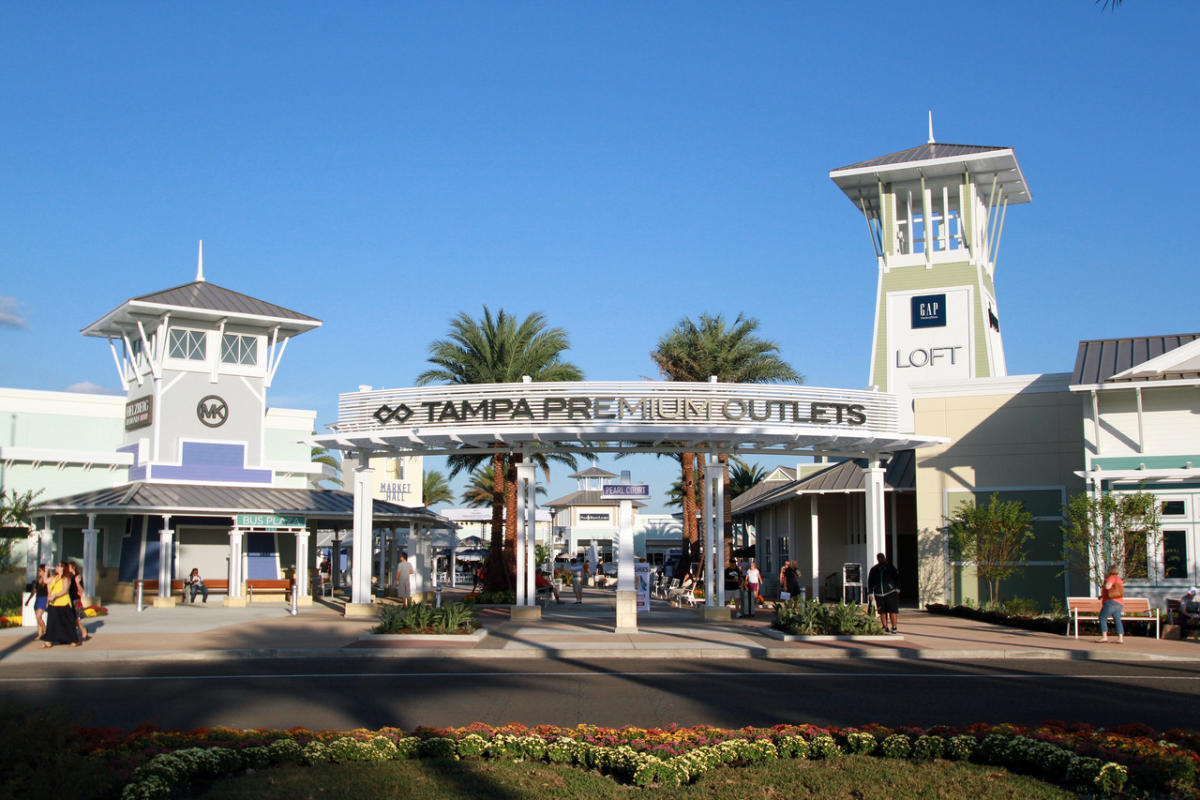 mk outlet tampa