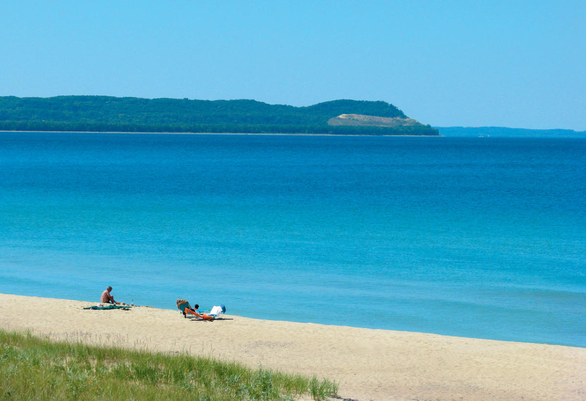 Good Harbor Bay BeachSleeping Bear Dunes Glen Arbor, MI 49636