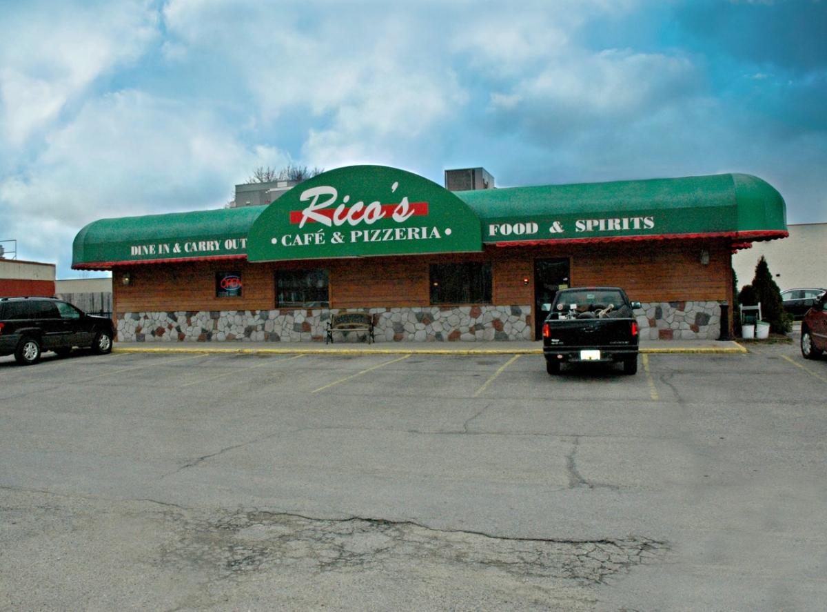 Rico's Cafe