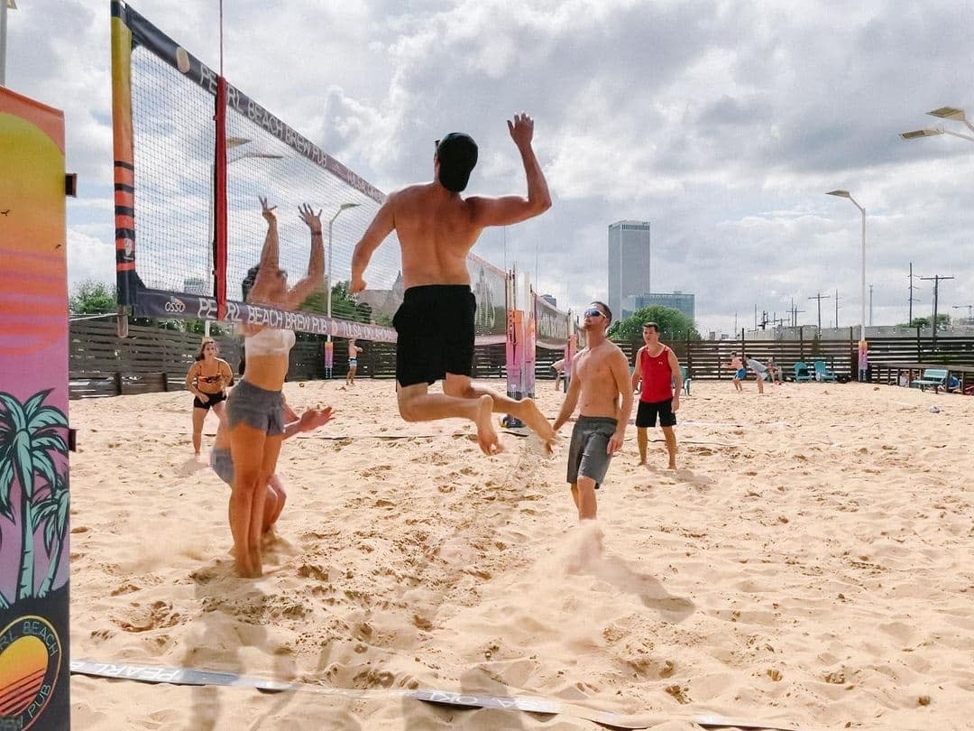 Pearl Beach Brew Pub Tulsa, OK 74120