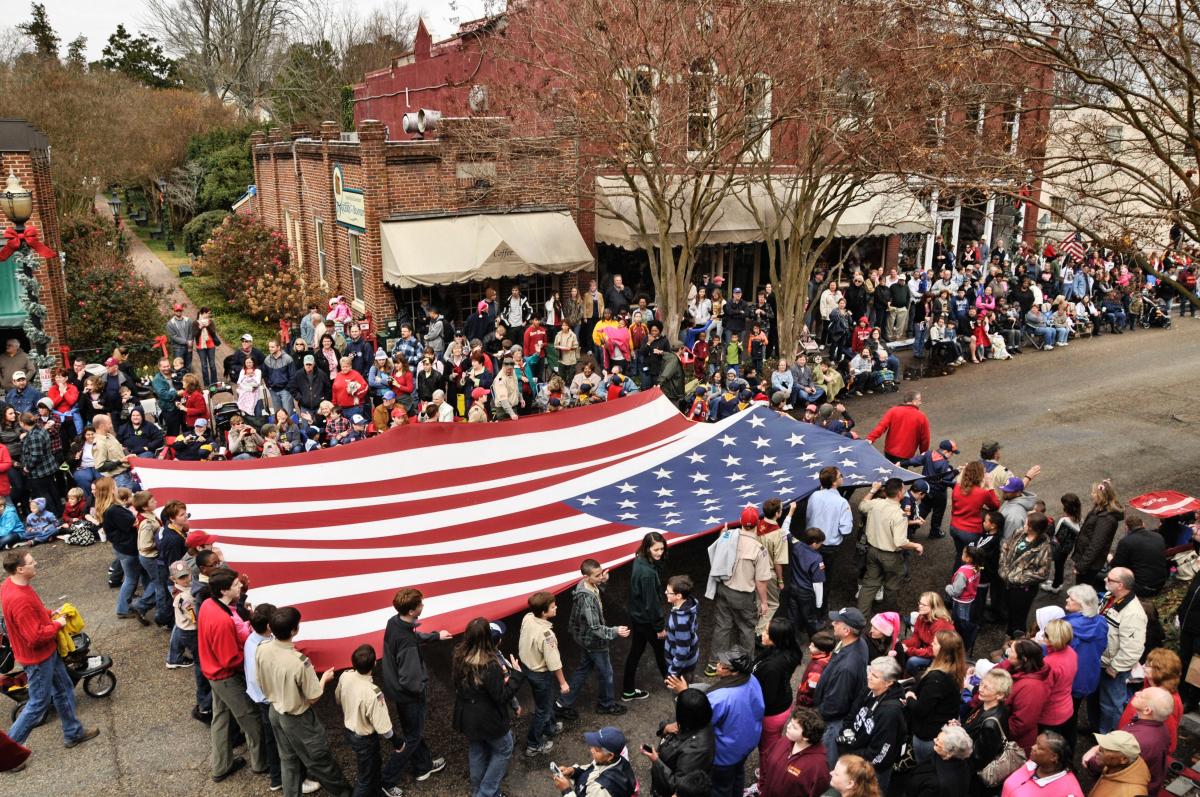 Downtown Smithfield Christmas Parade