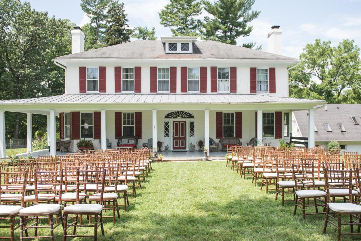 Blue Hill Farm VA Weddings