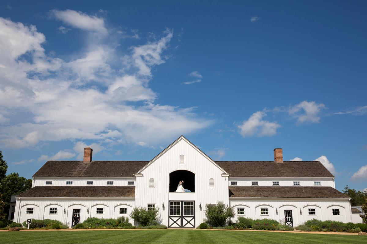 Weddings at Castle Hill Cider