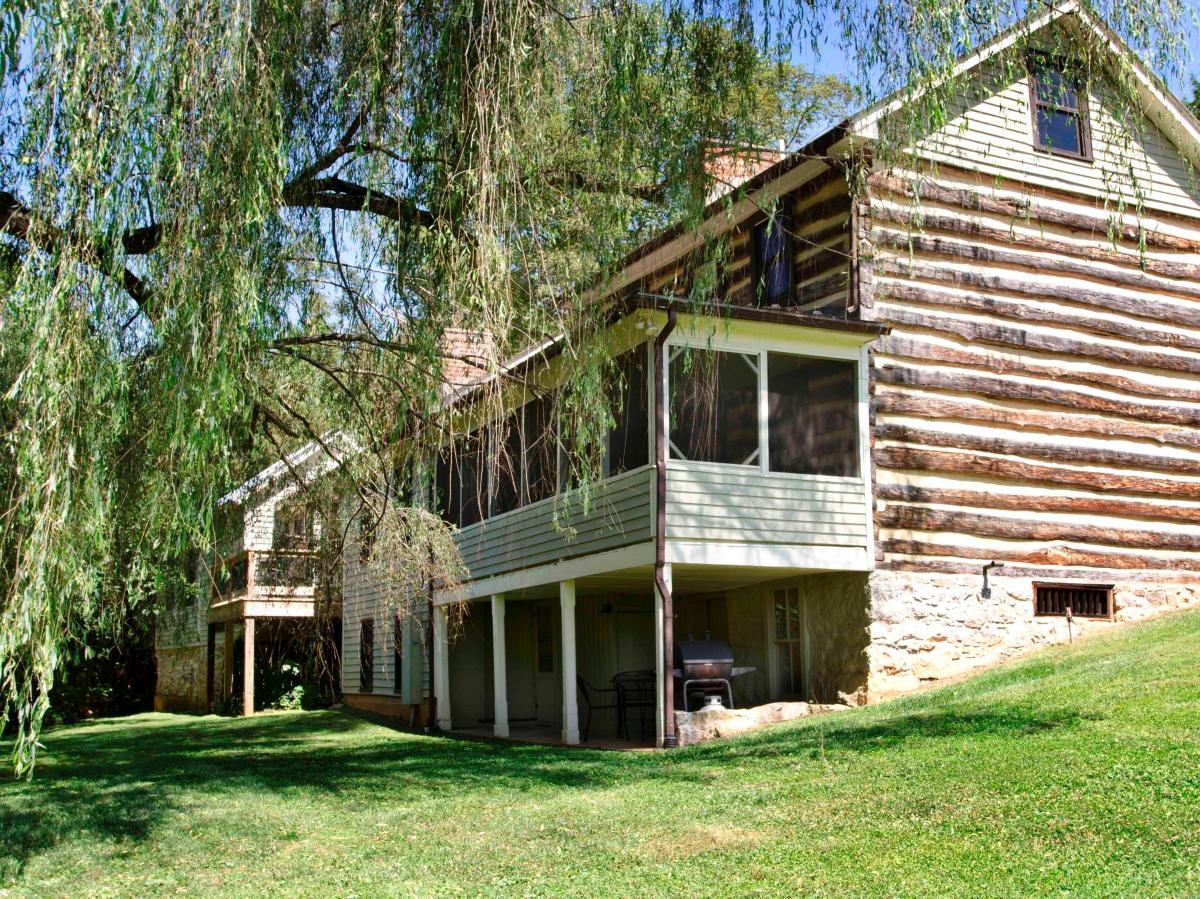 Willow Haven Cabin