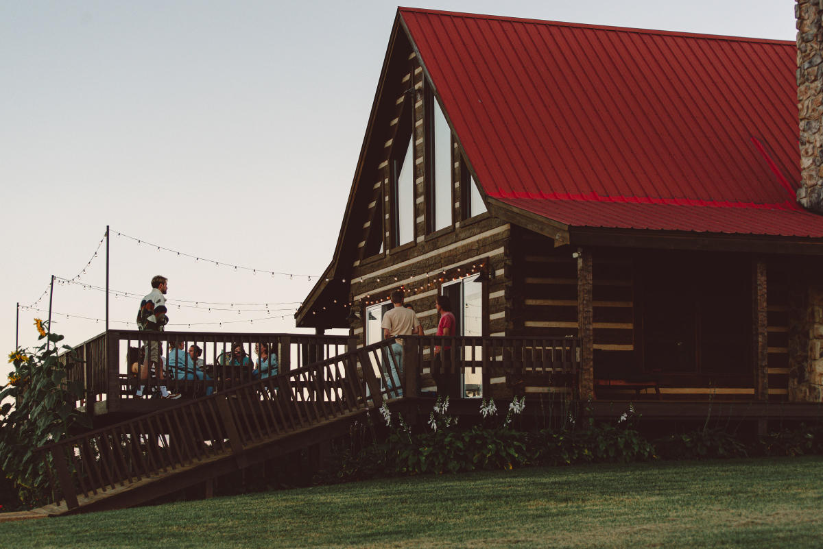Sill and Glade Cabin