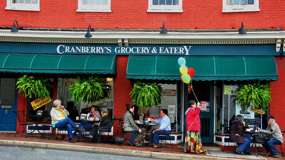 Cranberry's Grocery & Eatery