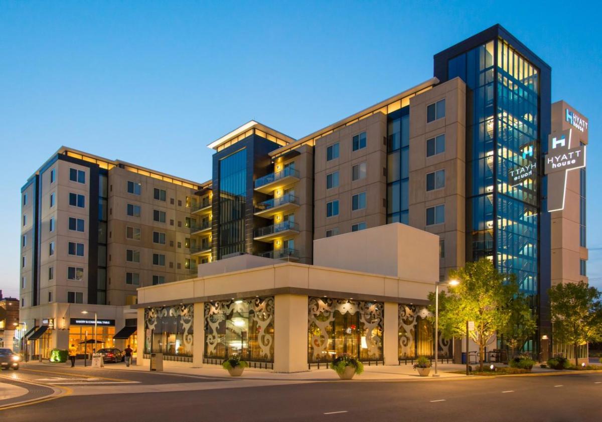 Archer Hotel Falls Church