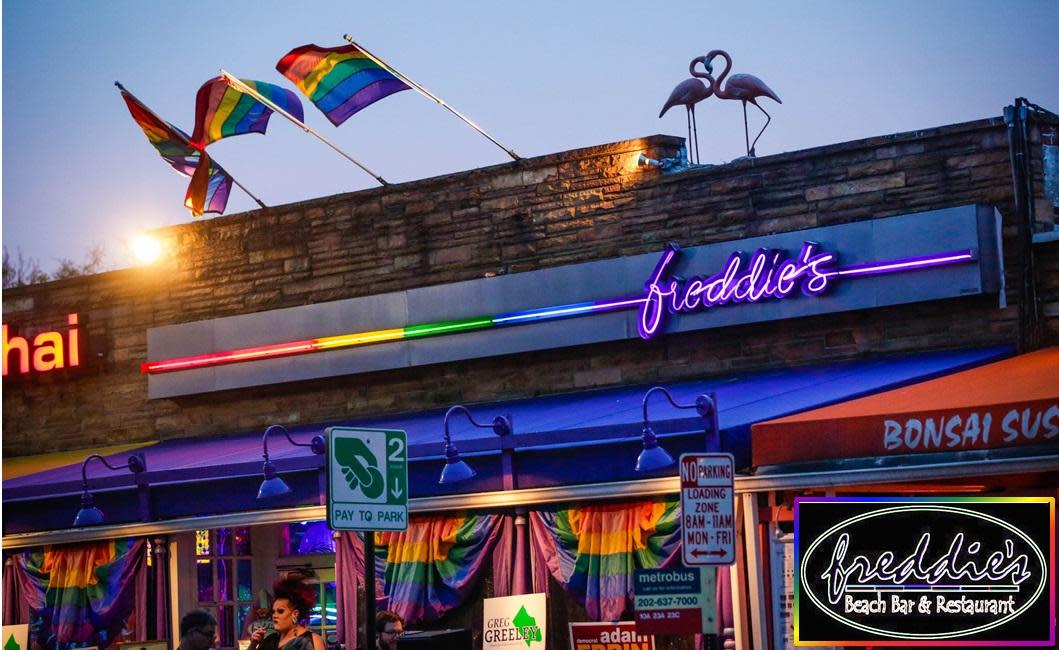 Freddie's Beach Bar