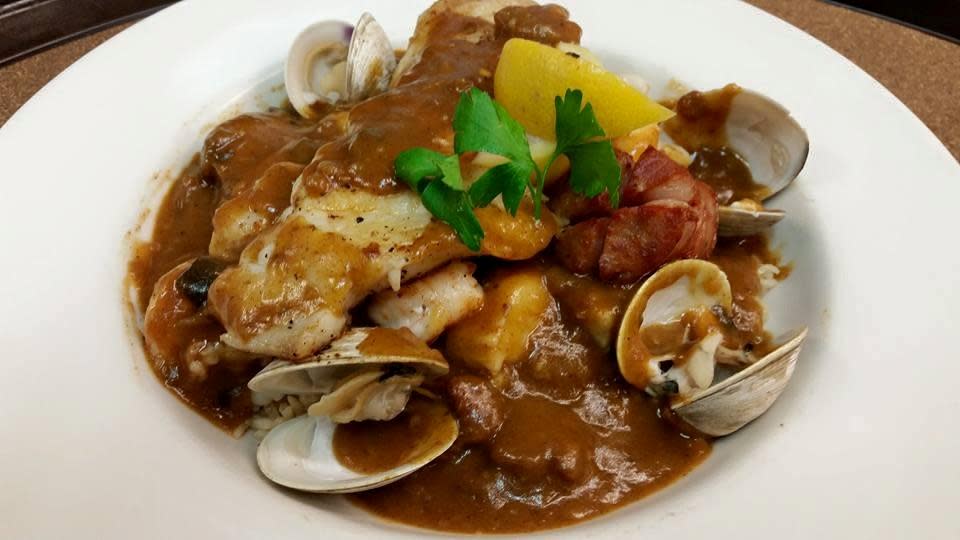 Paul's Deli and Neighborhood Restaurant