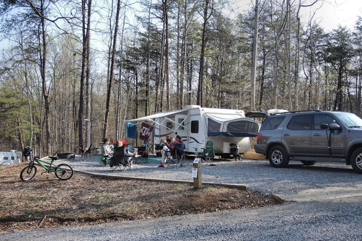 Smith Mountain Lake State Park Campground