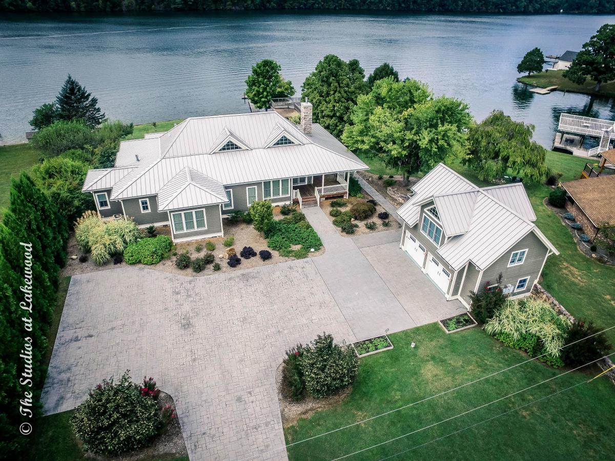 Claytor Lake Haven Luxury Lakefront Estate