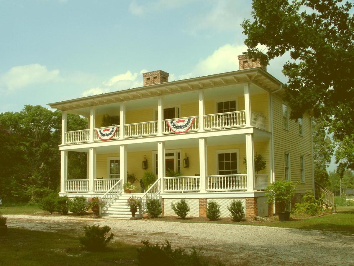 Longwood Farm Bed and Breakfast