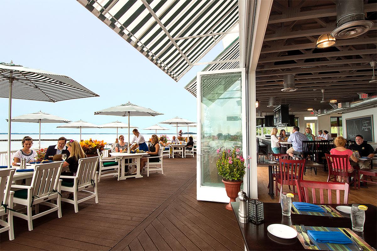 James Landing Grille at Kingsmill Resort