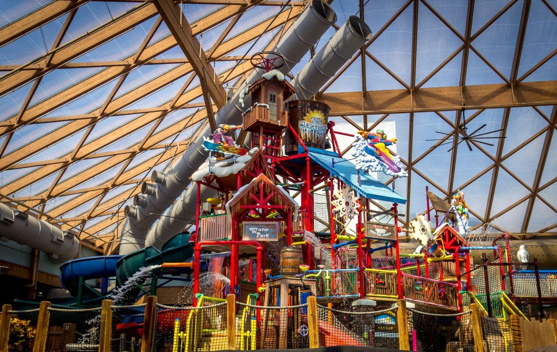 Massanutten Indoor/Outdoor WaterPark