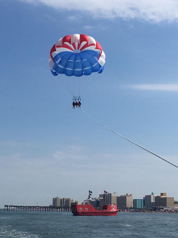 parasailing pirates