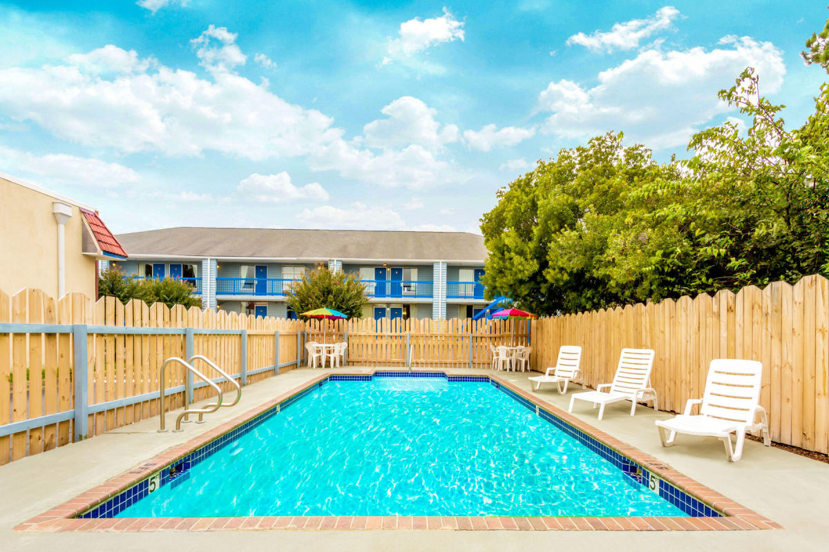 Travelodge Virginia Beach Bay Beach