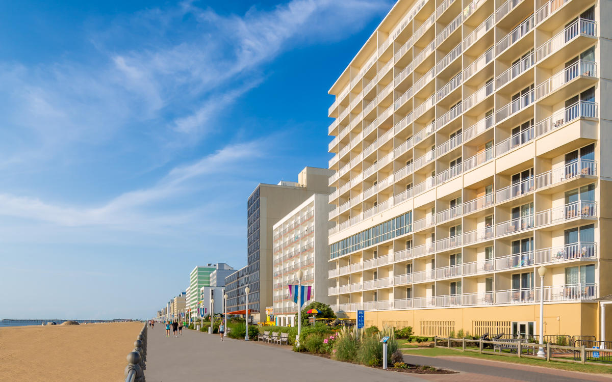 Comfort Suites Beachfront's Summer Smarter 2020 Pledge