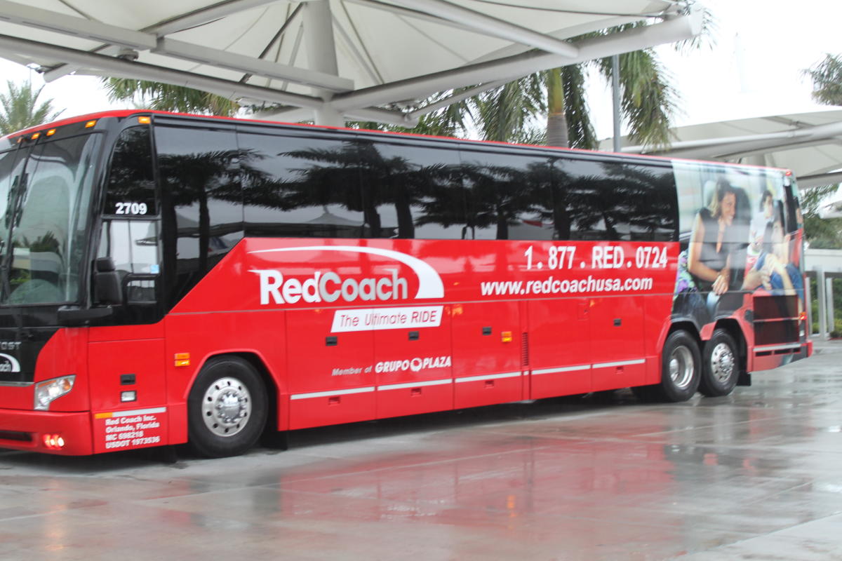 RedCoach in Orlando VISIT FLORIDA