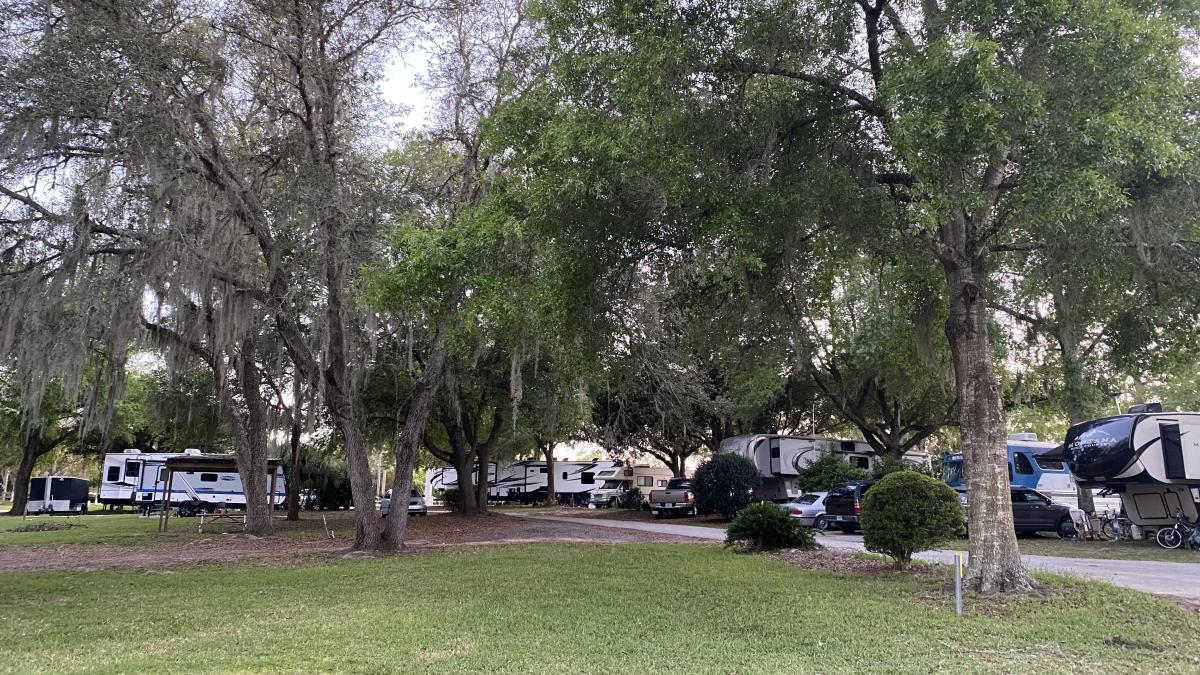 Cooper Lake RV Community in Interlachen | VISIT FLORIDA