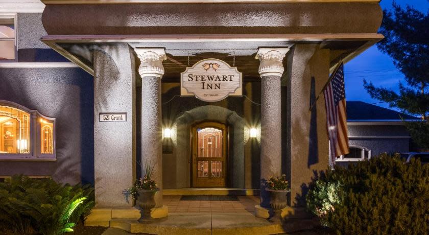 Stewart Inn