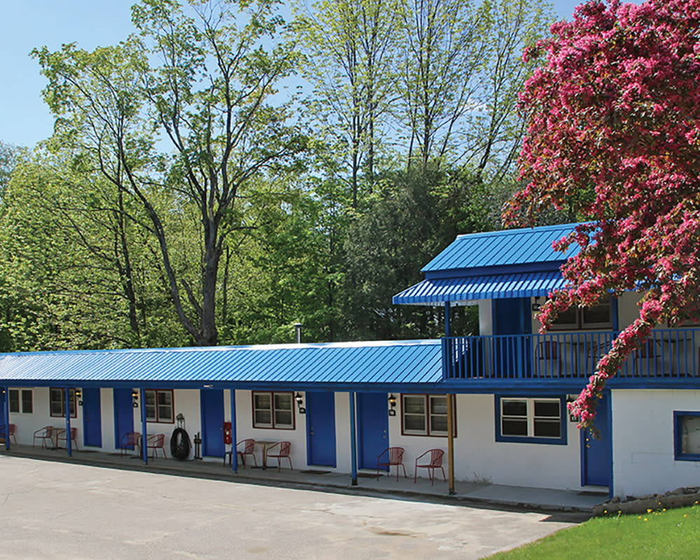 Inn 32 North Woodstock, NH