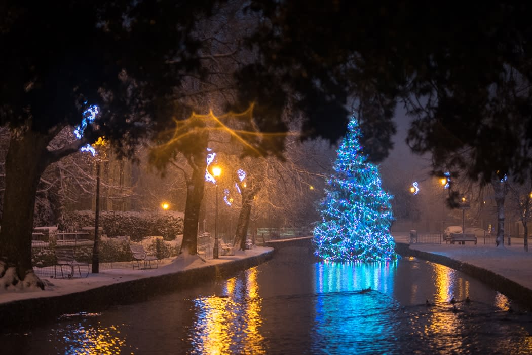 Christmas in the Cotswolds tour