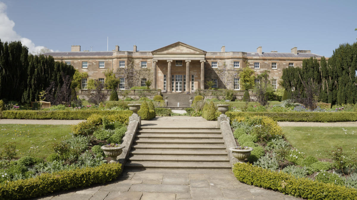 George Mitchell Portrait Stays at Hillsborough Castle as Historic Royal Palaces Defends Peace Process Legacy