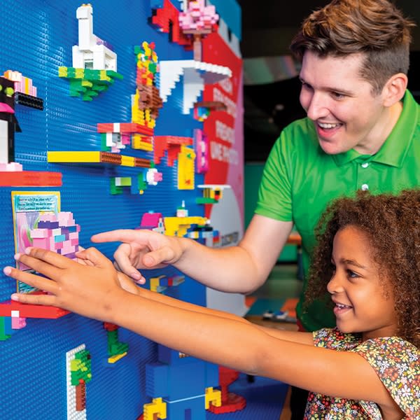 LEGO® Creativity Academy