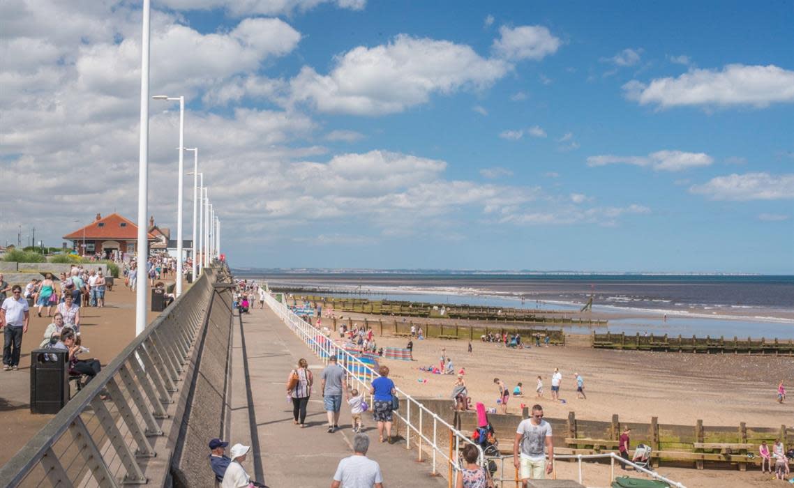 Hornsea Promenade hornsea-promenade