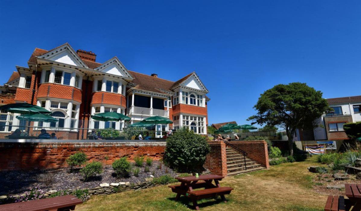 The Beach House, Milford on Sea Visit the New Forest