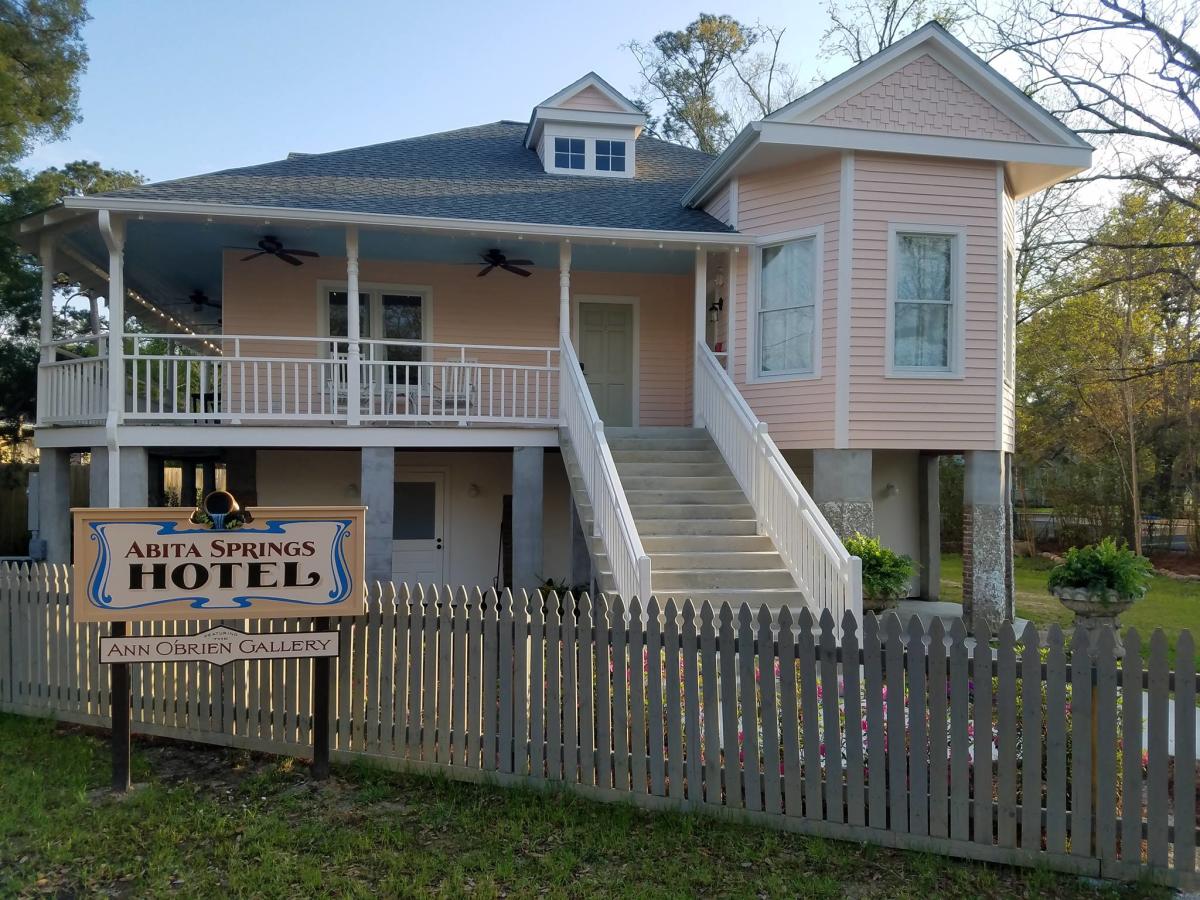 Abita Springs Hotel Abita Springs, LA 70420