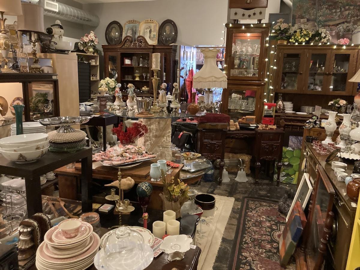 Treasure Store Diane's Treasure Shop