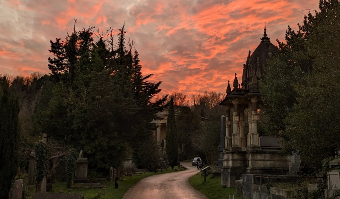 Murder, mystery and mayhem evening tour at Arnos Vale Cemetery