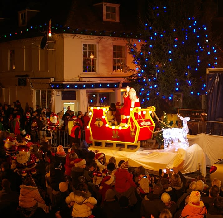 Cranberry Village Christmas Fair Wareham 2022 Wareham Christmas Celebrations - Father Christmas - Visit Dorset
