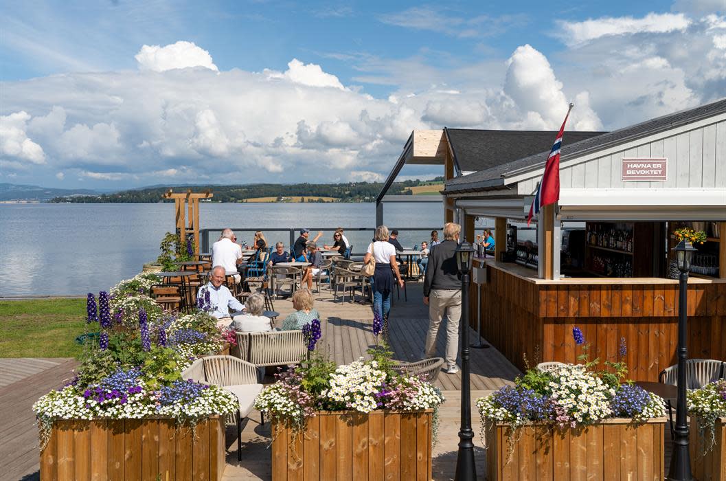 Brygga Gjøvik - Sommeråpen restaurant - Visit Øst-Norge