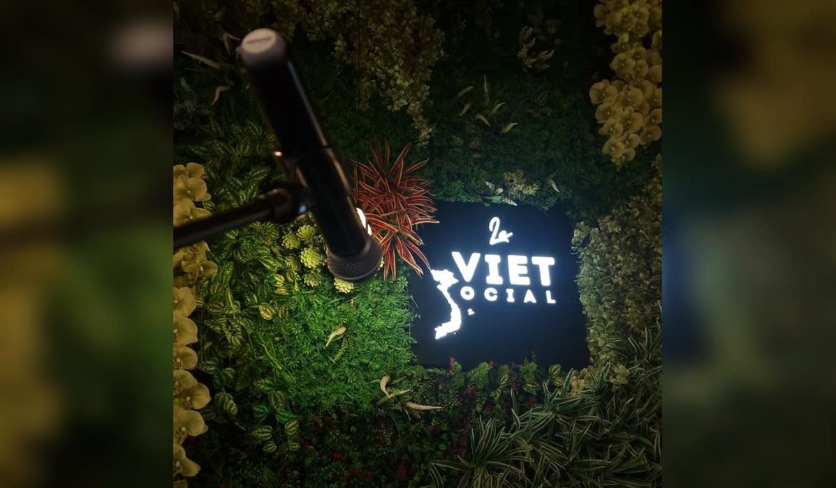 Le Viet Sessions: Thursday Open Mic