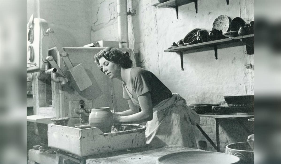 Julia Carter Preston