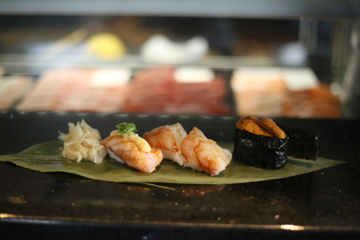 201114-sushi1.jpg?crop=false& 201114-sushi1.jpg?crop=false&