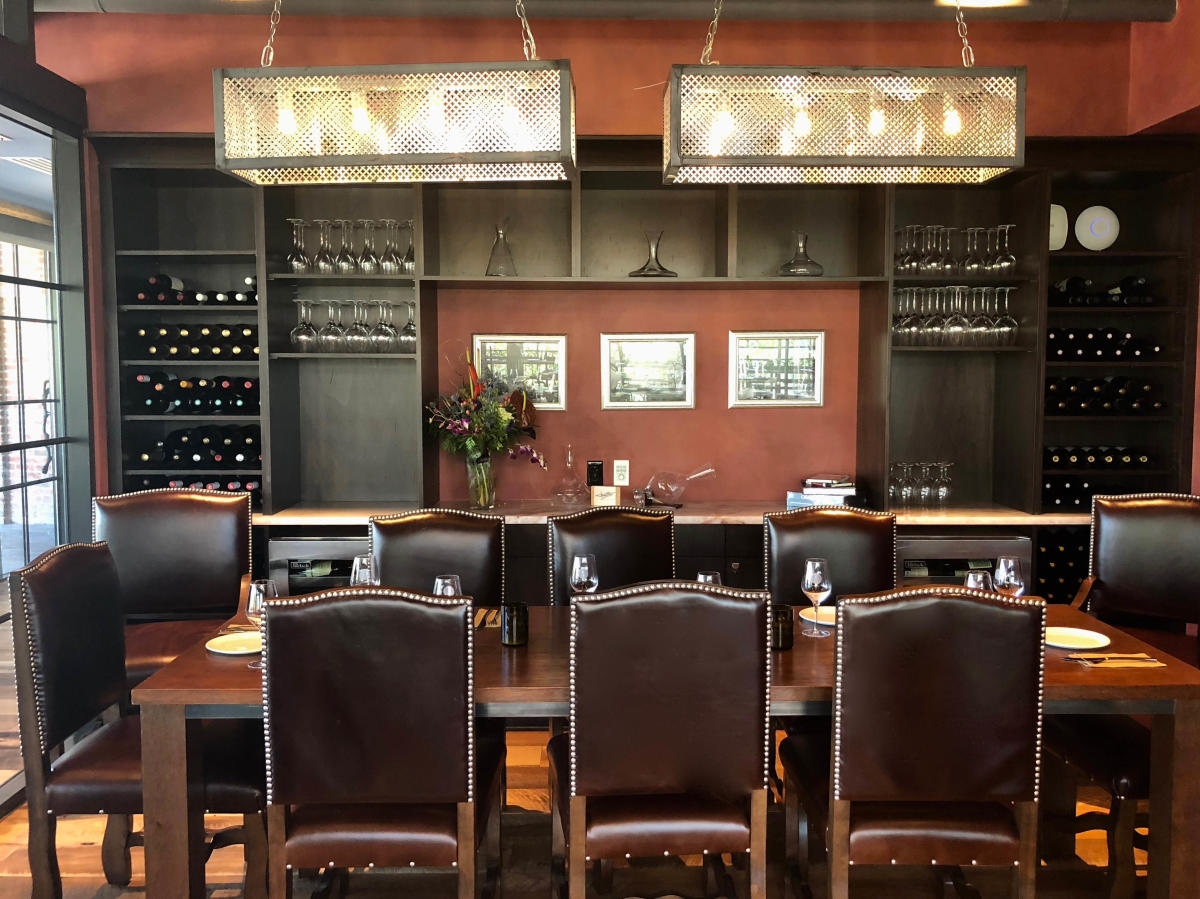 Wine Bar Lake Buena Vista, FL 52937