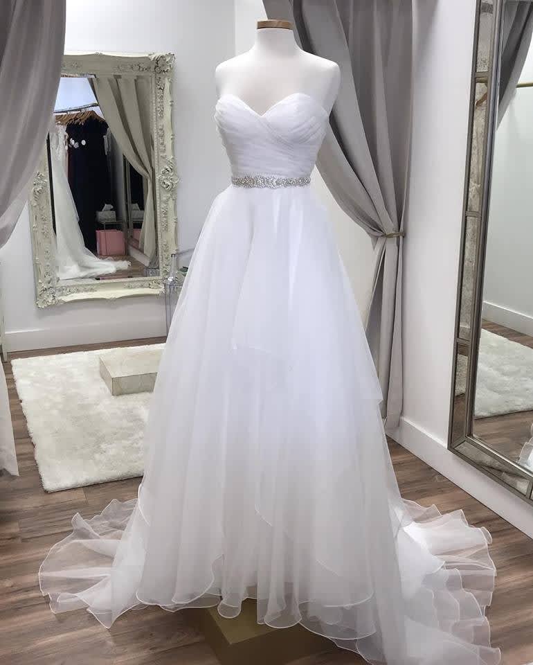 avenir bridal boutique