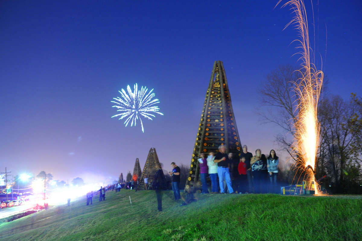 Christmas Eve Bonfires on the Levee