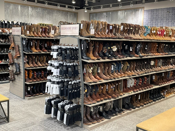 Boot barn shopping best sale