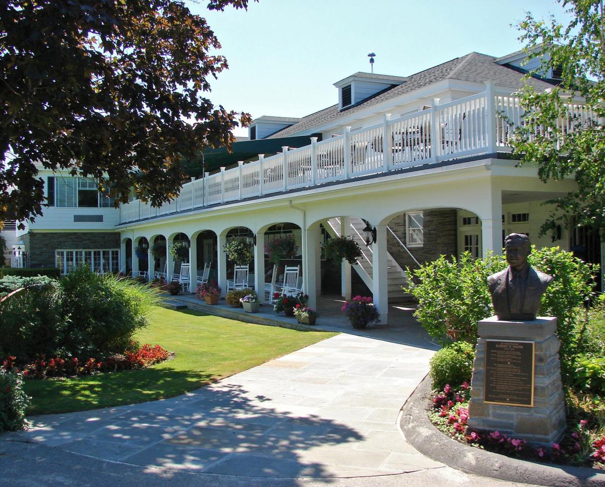 Wolferts Roost Country Club