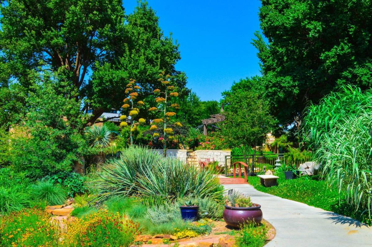 Amarillo Botanical Gardens