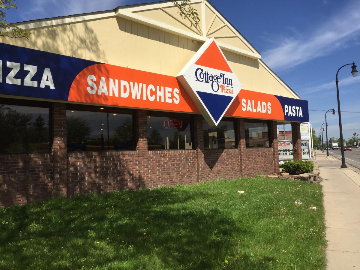 Cottage Inn Stadium Blvd