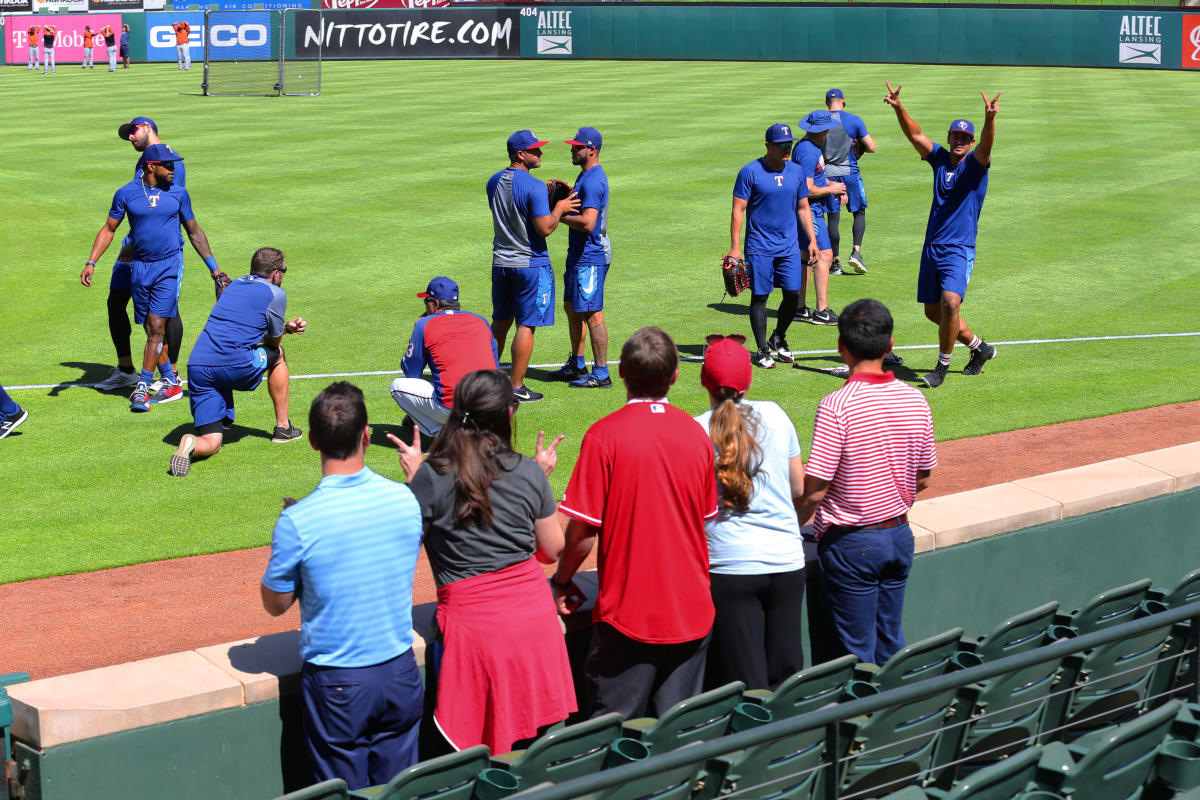 Globe Life Field Tours