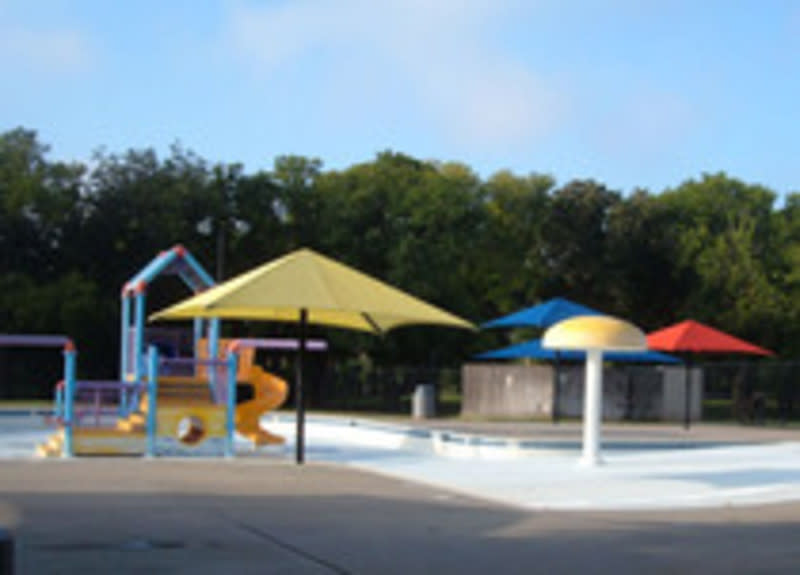 Howard Moore Play Pool