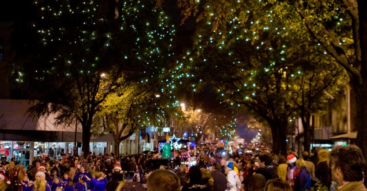 athens ga christmas parade 2020 Downtown Parade Of Lights athens ga christmas parade 2020