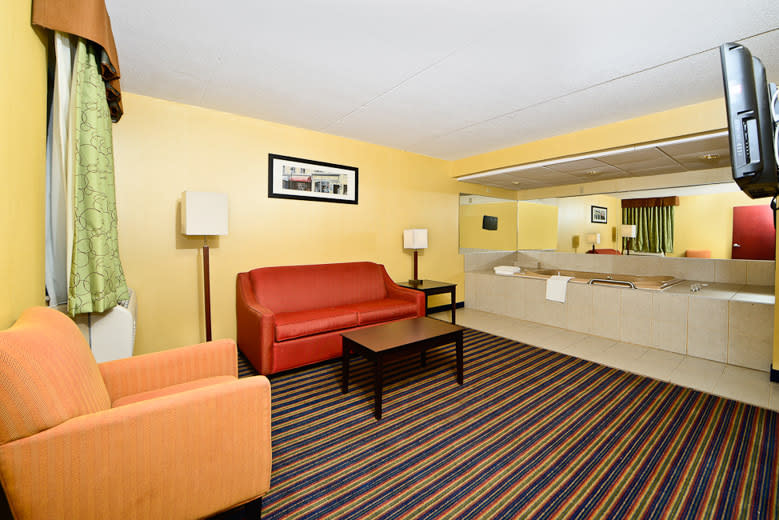 Comfort Inn Suites East Hartford