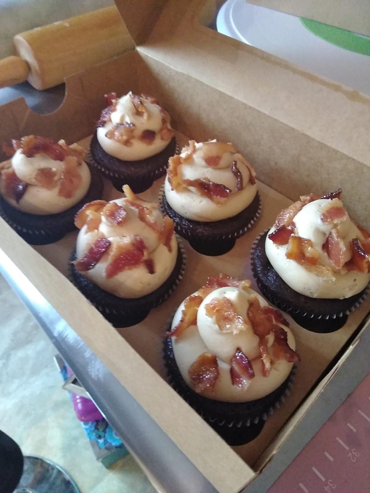 Mad Batter Cupcakery